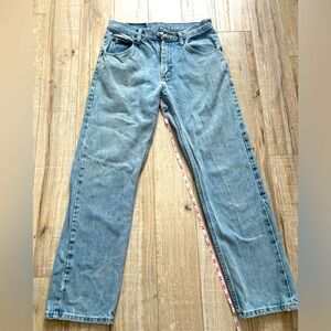Wrangler light wash jeans 30